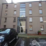 Rent 2 bedroom flat in Aberdeen