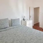 Rent a room in lisbon