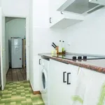 Rent a room of 65 m² in barcelona