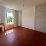 Maison de 109 m² avec 4 chambre(s) en location à PithiviersT