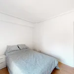 Rent 4 bedroom apartment in Castelló de la Plana