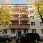 Rent 3 bedroom apartment of 60 m² in Berlin