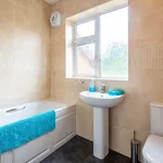 Rent 8 bedroom house in Yorkshire And The Humber