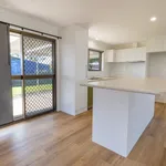 Rent 4 bedroom house in Bargara