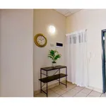 Rent 1 bedroom apartment in Johannesburg