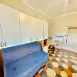 Rent 1 bedroom apartment of 30 m² in Milano