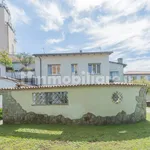 Single family villa via Silvio Pellico 12, Centro, Carate Brianza