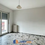 Affitto 4 camera appartamento di 81 m² in Narzole