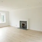 Rent 4 bedroom house in South East England