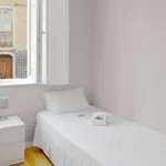 Rent 10 bedroom apartment in porto