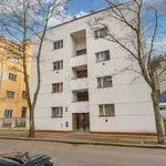 Pronajměte si 2 ložnic/e byt o rozloze 42 m² v Praha