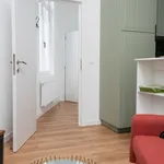 Appartement de 30 m² avec 1 chambre(s) en location à Sint-Jans-Molenbeek