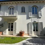 Rent 4 bedroom house of 150 m² in Forte dei Marmi