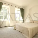 Pronajměte si 3 ložnic/e byt o rozloze 73 m² v Prague