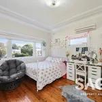 Rent 2 bedroom house in Blakehurst