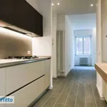 Rent 3 bedroom apartment of 90 m² in Milan