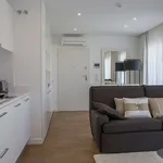 Rent 2 bedroom apartment of 45 m² in Lisboa