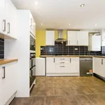 Rent 6 bedroom house in Leeds