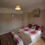 Rent 1 bedroom apartment in Uxbridge