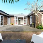 Rent 4 bedroom house in Auckland