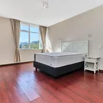 Rent 2 bedroom apartment in Sandton