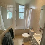 Rent 3 bedroom apartment in Edinburgh