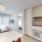 Alquilo 4 dormitorio apartamento de 60 m² en Alicante