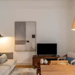 Rent 5 bedroom apartment of 70 m² in Lisboa