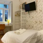 Rent a room in lisbon