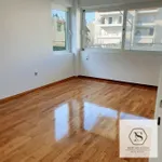 Ενοικίαση 3 υπνοδωμάτιο διαμέρισμα από 124 m² σε Alimos