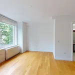 Rent 1 bedroom apartment of 593 m² in Manhattan