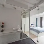 Rent 1 bedroom apartment of 660 m² in Paris