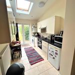 Rent 2 bedroom flat in Bristol