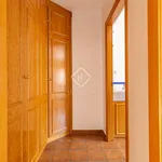 Rent 4 bedroom house of 242 m² in Barcelona