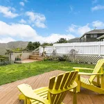 Rent 4 bedroom house in Wellington