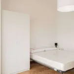 Rent a room in rome