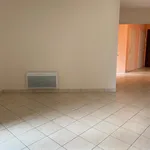 Appartement de 70 m² avec 3 chambre(s) en location à REIMS