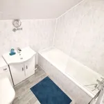 Rent 5 bedroom house in Salford