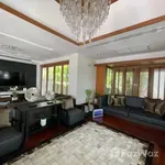 Rent 5 bedroom house of 426 m² in Chon Buri