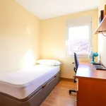 Rent a room of 62 m² in madrid