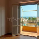 Rent 4 bedroom apartment of 120 m² in Genova