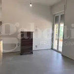 Rent 3 bedroom apartment of 65 m² in Avellino