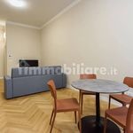Rent 1 bedroom apartment of 55 m² in Florence
