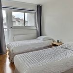 Appartement de 950 m² avec 3 chambre(s) en location à Paris