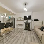 Rent 3 bedroom apartment of 69 m² in Bromley