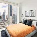 Rent 2 bedroom apartment in Manhattan