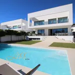 Rent 5 bedroom house of 700 m² in Marbella