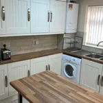 Rent 6 bedroom house in West Midlands