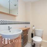 Rent 2 bedroom flat in North West England