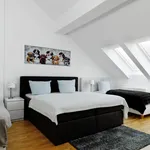 Rent 4 bedroom apartment of 130 m² in Berlin